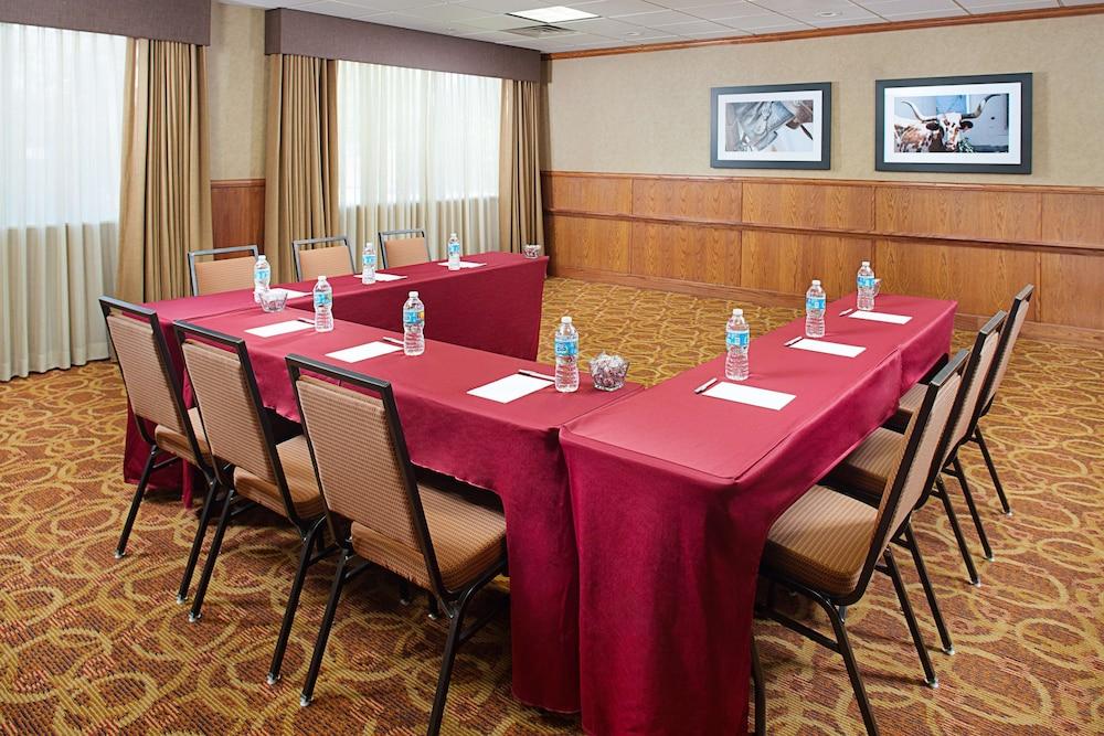 Hampton Inn & Suites Denton Kültér fotó