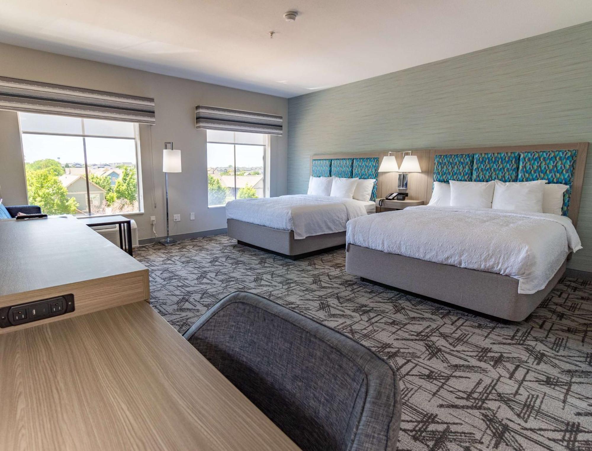 Hampton Inn & Suites Denton Kültér fotó