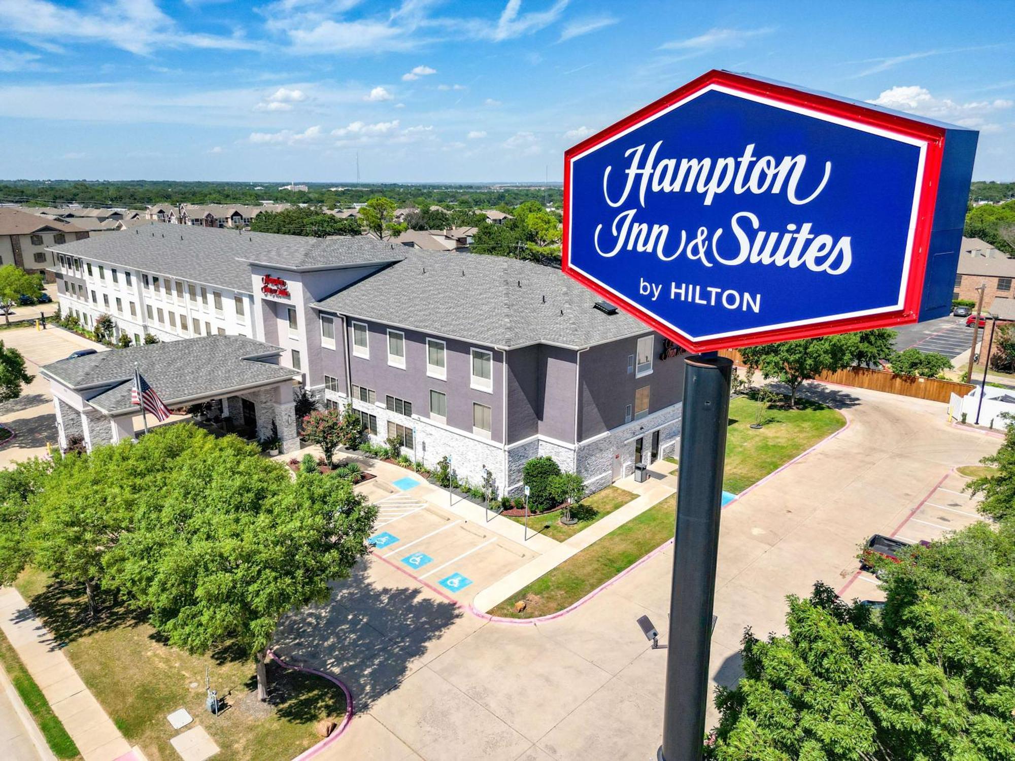 Hampton Inn & Suites Denton Kültér fotó