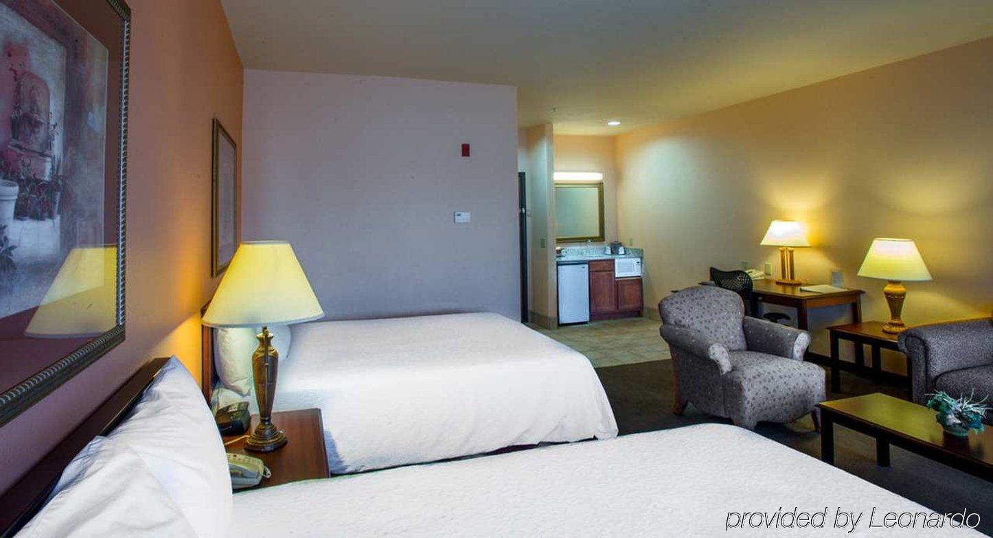 Hampton Inn & Suites Denton Kültér fotó