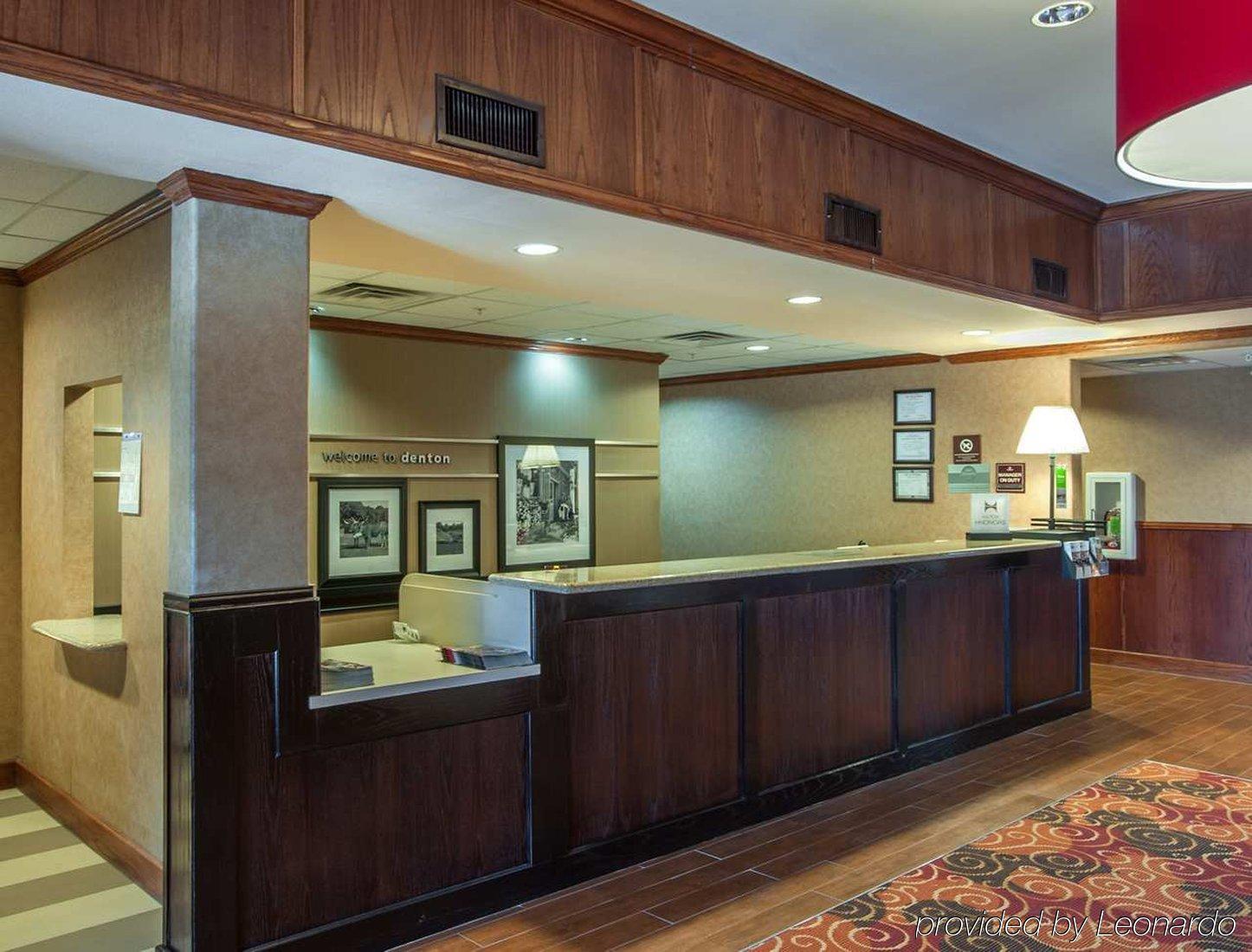 Hampton Inn & Suites Denton Kültér fotó