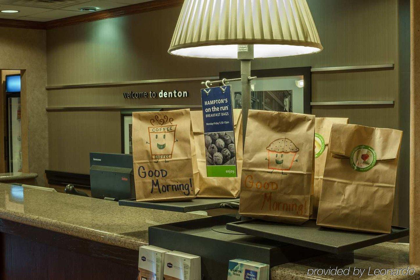 Hampton Inn & Suites Denton Kültér fotó